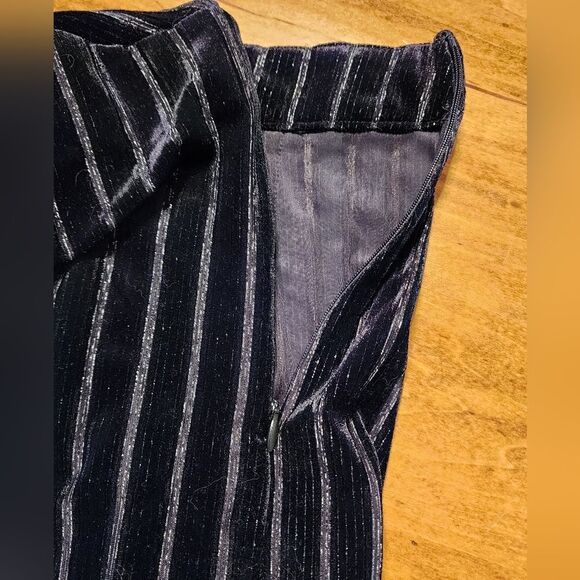 NWOT J.O.A Twist Front Mini Skirt Size Small - Picture 7 of 7